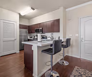 De Soto Ave Serviced Apartments