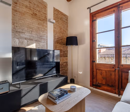 Del Serviced Apartments