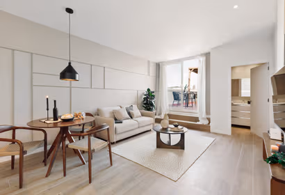 Isola Service Apartment