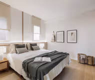 Isola Service Apartment