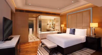 Golf Drive Premium Service Apartment