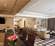 Golf Drive Premium Service Apartment