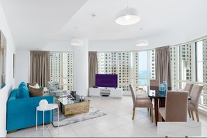 Spacious Two Bedroom Apartment Al Sahab