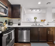 Fully furnished 1 Bedroom in Wilshire Blvd