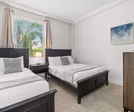 2 Bedroom in Wilshire Blvd