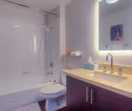 Homely 2BR in Wilshire Blvd