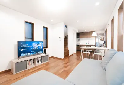 Spacious Two Bedroom Apartment in Roppongi