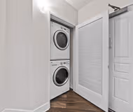 Wilshire Blvd One Bed Apartment
