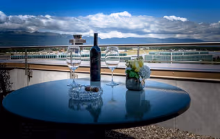 Louis Casaï Serviced Apartment