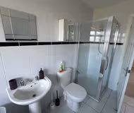 Heathside Retreat 3s