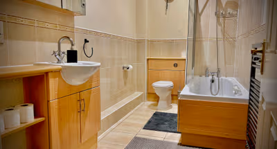 5 bedroom / 4 bathroom House - Colchester - Essex