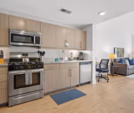 Waters Edge Apartment