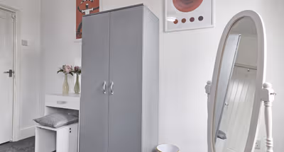 Welcome to Your 4 bedroom Coastal Retreat West Cliff On Sea!