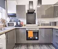 Welcome to Your 4 bedroom Coastal Retreat West Cliff On Sea!