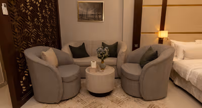 Al Farazdaq Street Serviced Apartment