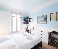One Bedroom in 15th Arr accessible by Elevator, With Eiffel Tower Nearby