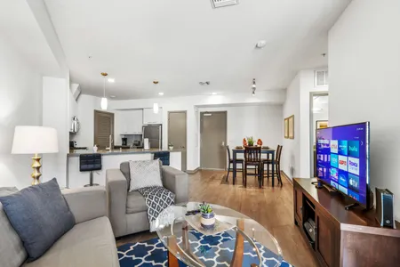 W Wilson Ave Apartment