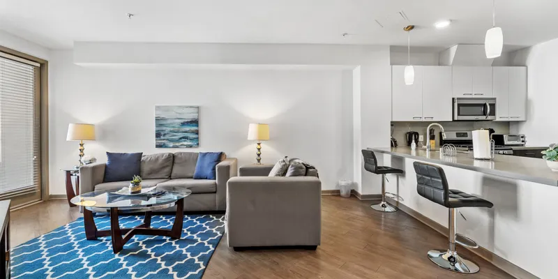 W Wilson Ave Apartment