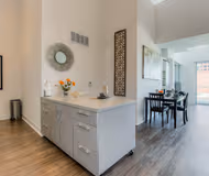 Fully Furnished Barrington Ave