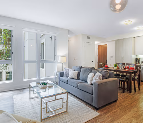 Fully Furnished 2BR in Barrington Ave