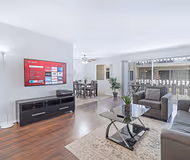 North Crescent Dr Apartment