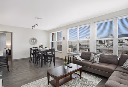 3 BR near Wilson Ave