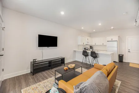 Michigan St Serviced Apartment