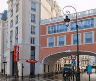 Puteaux Serviced Apartment