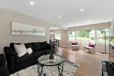 S Chestnut Ave Serviced Apartment