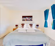 Luxury bedroom at Spacious 4 Bed Semi-Detached Home