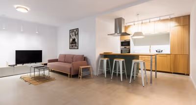 Listopada Serviced Apartment