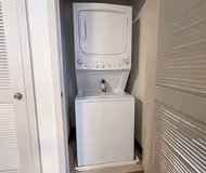 In-unit washer & dryer