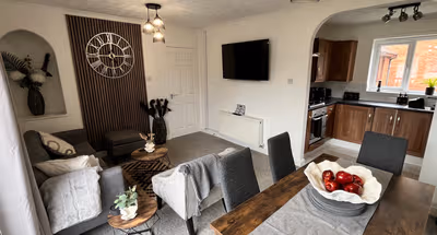 (CAT48) The Catalina Beeze