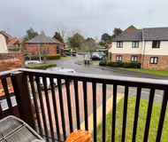 (CAT48) The Catalina Beeze