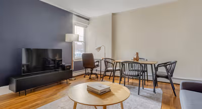 E Broadway Apartment