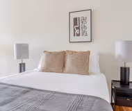 E Broadway Apartment