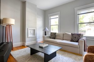 Hampshire St Apartment