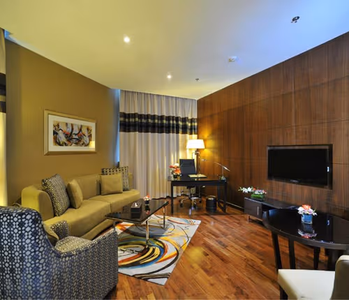 Meena Street Residences Serviced Apartment, Al Zahiyah