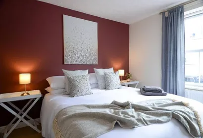 Wharf Lane 2 Bedrooms 1 Bath Flat