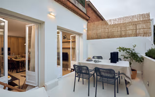 Cassis Service Apartments