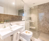 Rhodes RH1301 Apartment