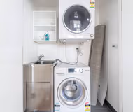 Rhodes RH1301 Apartment