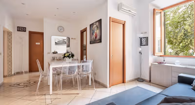 Caracciolo Serviced Apartment
