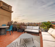 Ciutat Service Apartment