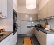 Largo Dr. António Serviced Apartment