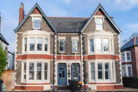 Exterior of 18 North Road Flat 1