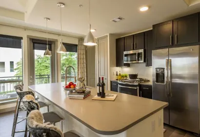 Town and Country Blvd Apartment