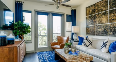 Town and Country Blvd Apartment