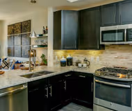 Town and Country Blvd Apartment