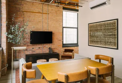 West Jackson Boulevard Service Apartment